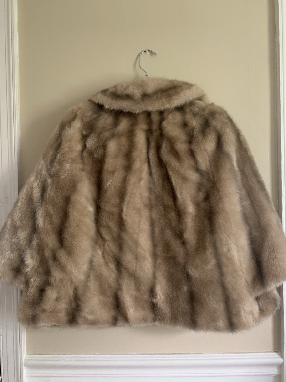 Vintage Regina Glenara by Glenoit Faux Fur Stole Capelet | 1950s–1970s USA Made