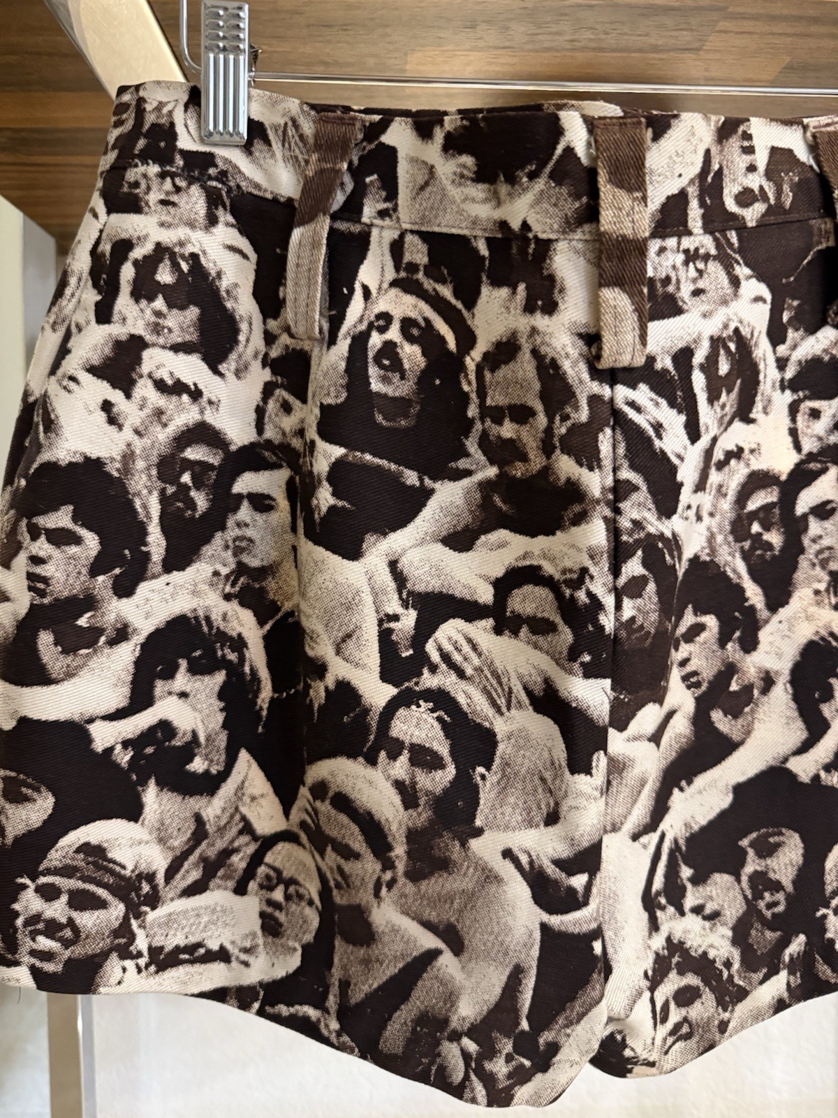 Vintage 1969 Baron Wolman Woodstock Crowd Print Shorts 60s Hot Pants Pop Art NY