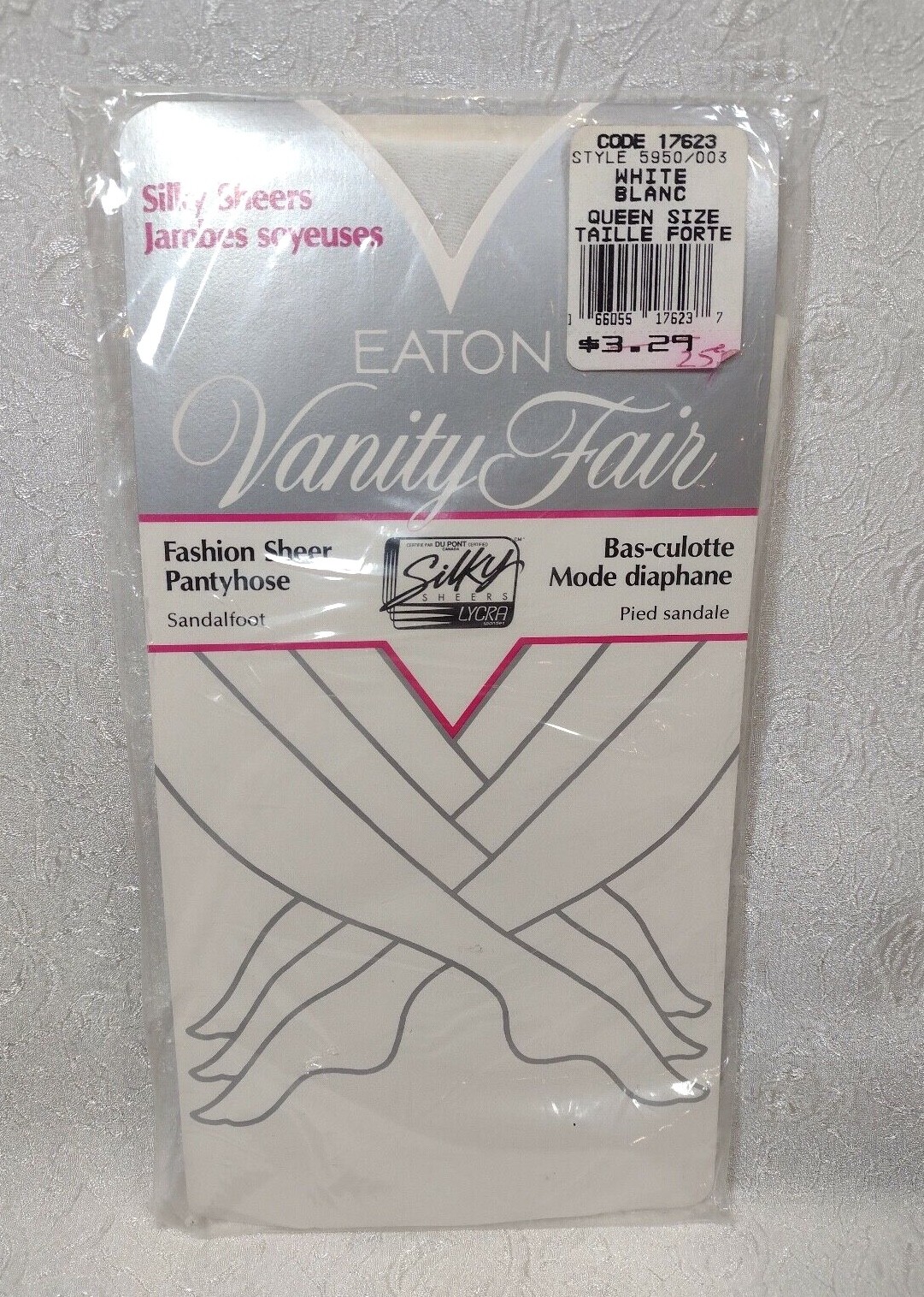 Vintage Pantyhose Vanity Fair Eatons Queen Size 150-200lbs. Sandlefoot White