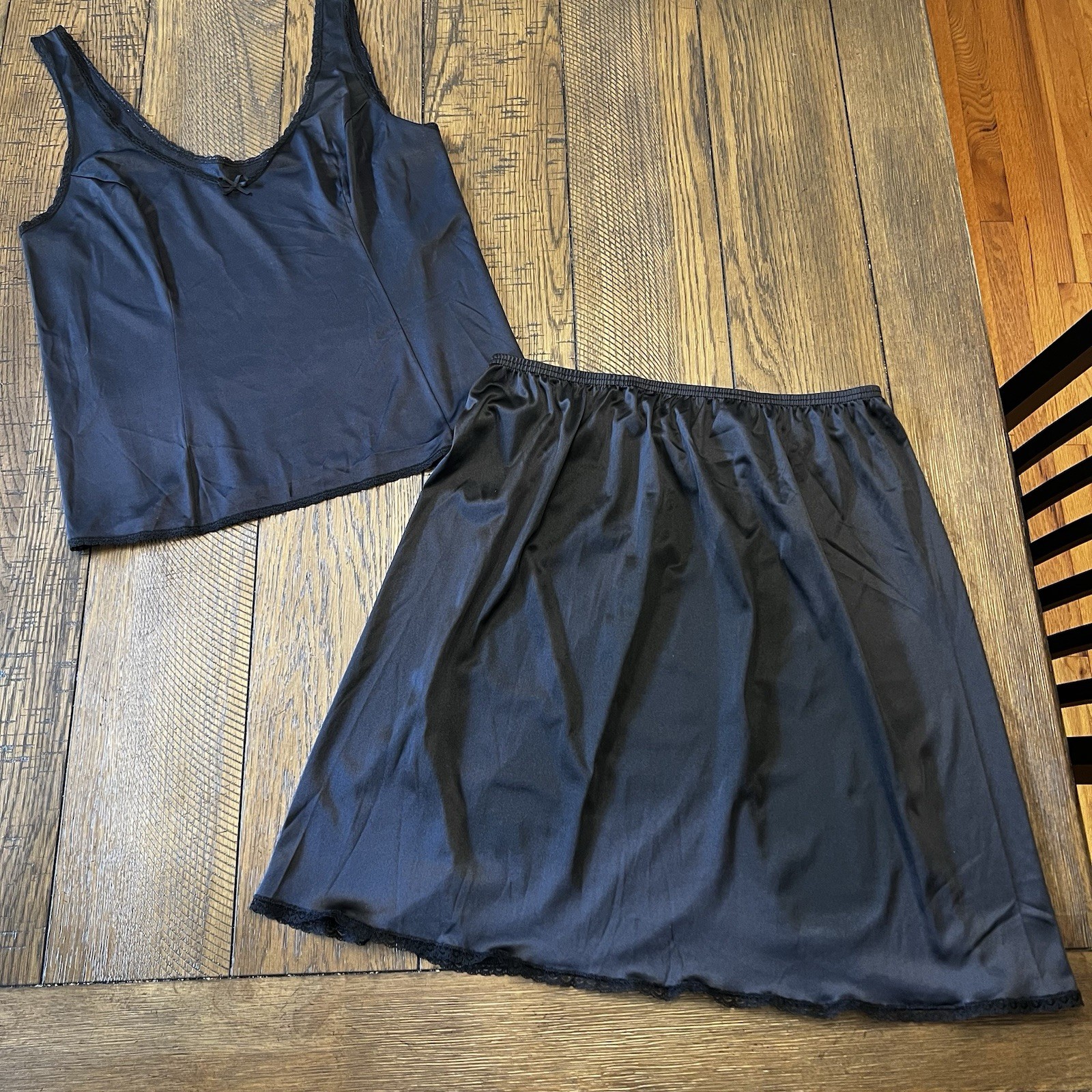 Vintage 2 Pc. Vassarette L Black Lace Camisole & Half Slip (20”) Set Nylon USA