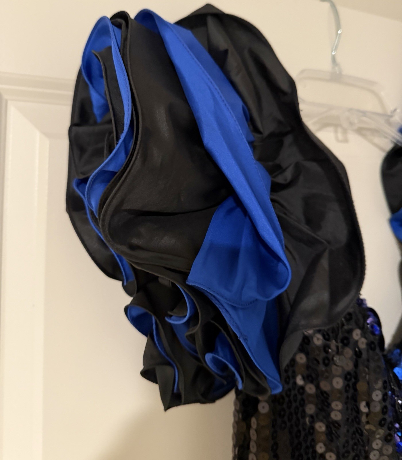 Vintage Alyce Designs Sequin Taffeta Blue Black Ruffle Sleeve Dress 80s 90s Y2k