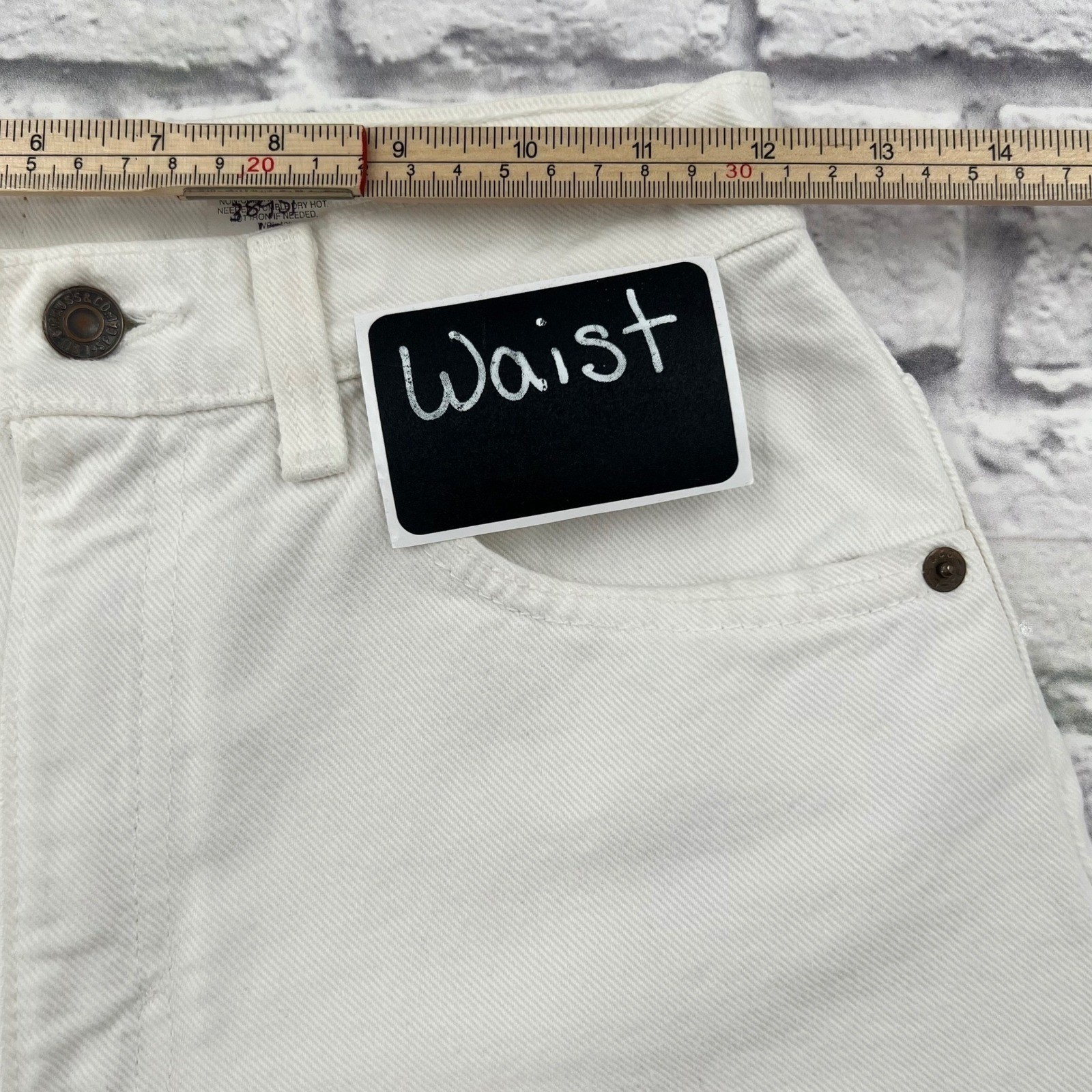 Levis 550 Vintage Jeans Women’s 5 Med White Relaxed Fit Tapered Leg Made in USA