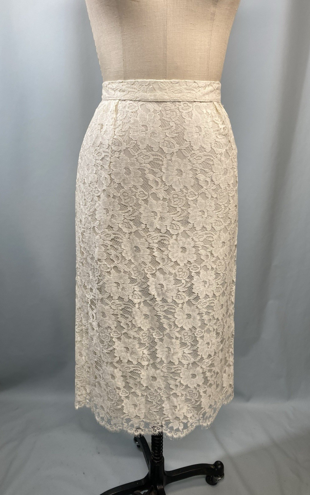 Vintage Skirt & top set SIZE SMALL 9/10 Ivory white lace wedding CACHET 80s 90s
