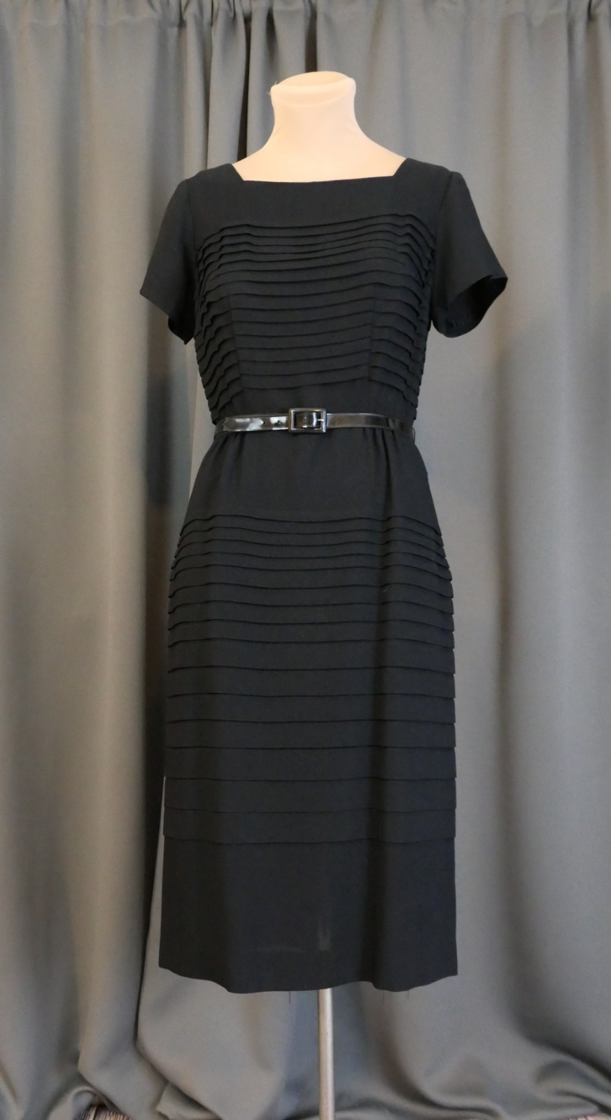 Vintage 1950s Black Pleated Dress, Hourglass Fitted, Gloria Swanson, 35 bust