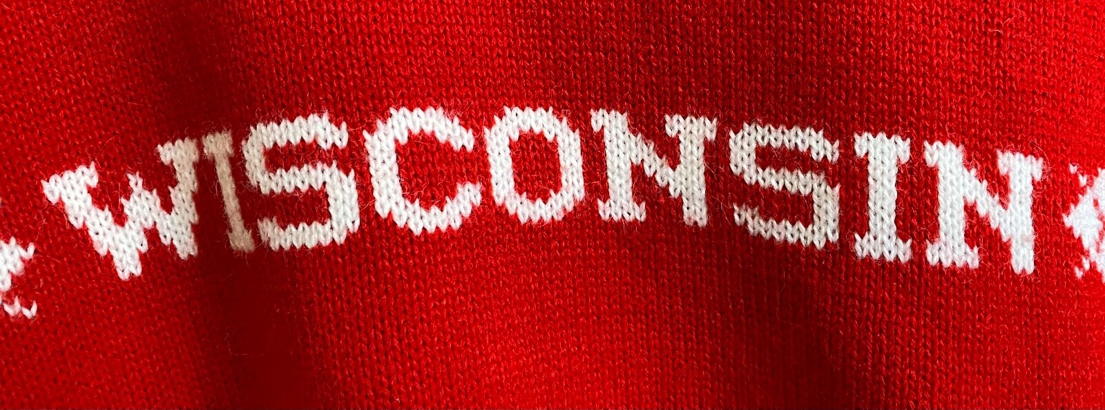 Vintage UW Wisconsin unisex large sweater, USA made, measurements in description