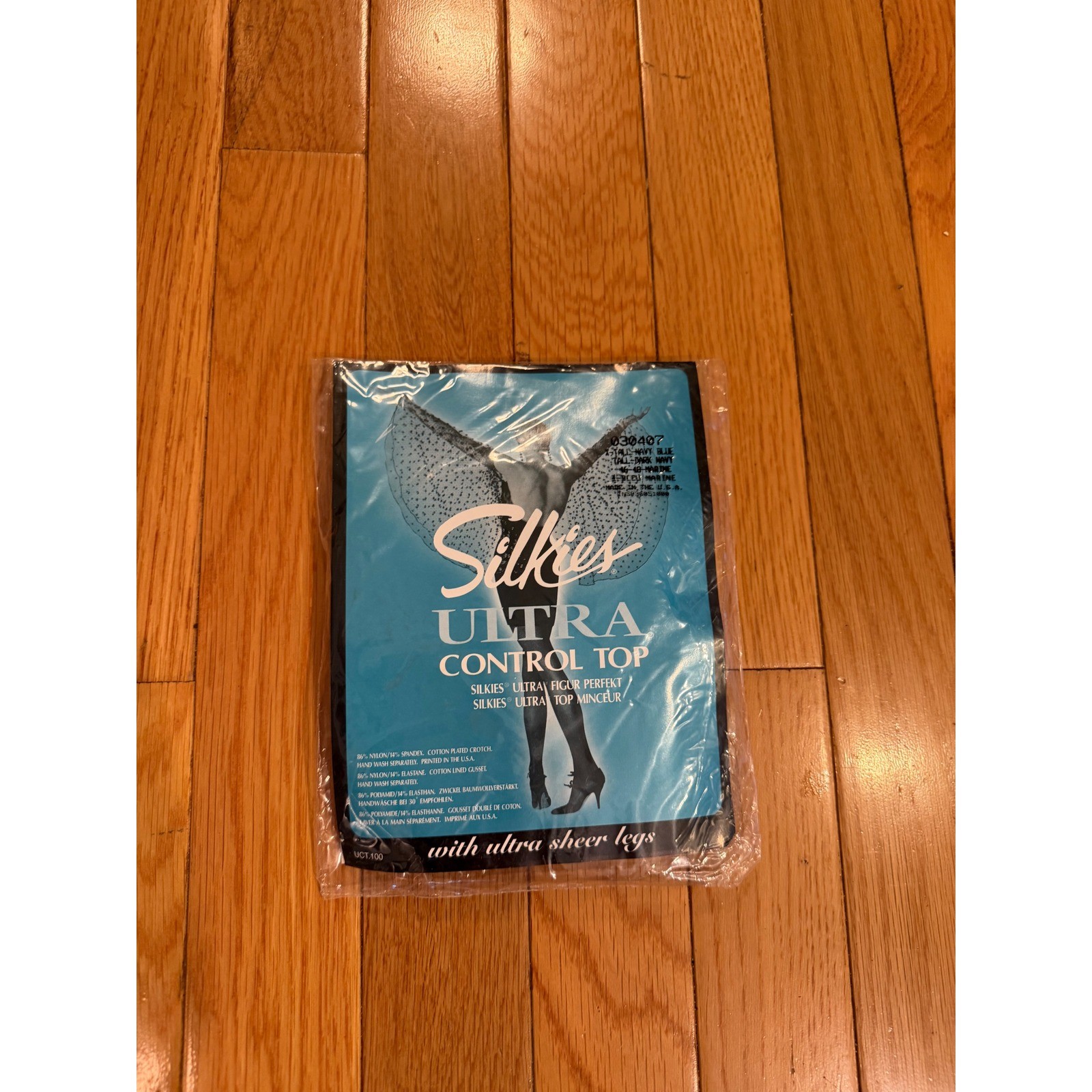 Vintage Silkies Ultra Control Top Pantyhose 2 Pair Misty Grey Navy Blue X-Tall