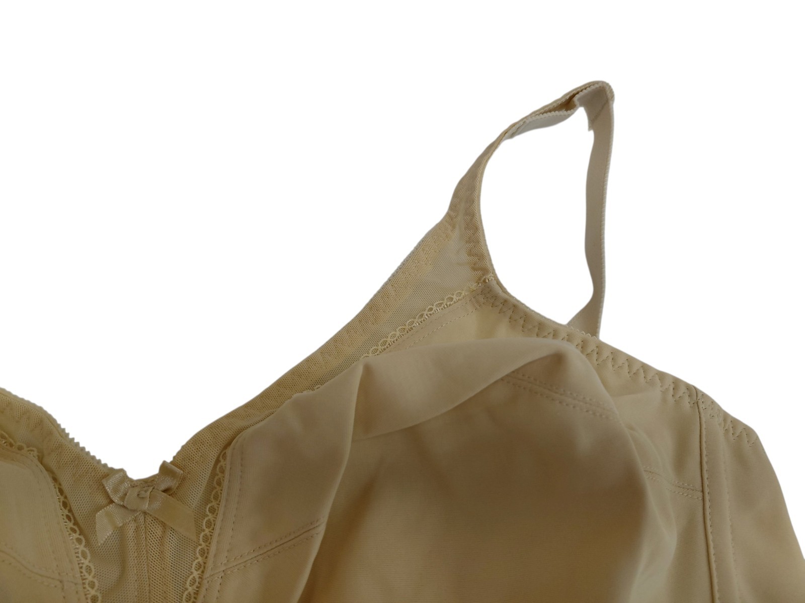 Vintage Crown-nette Longline Beige Bra Size 42C