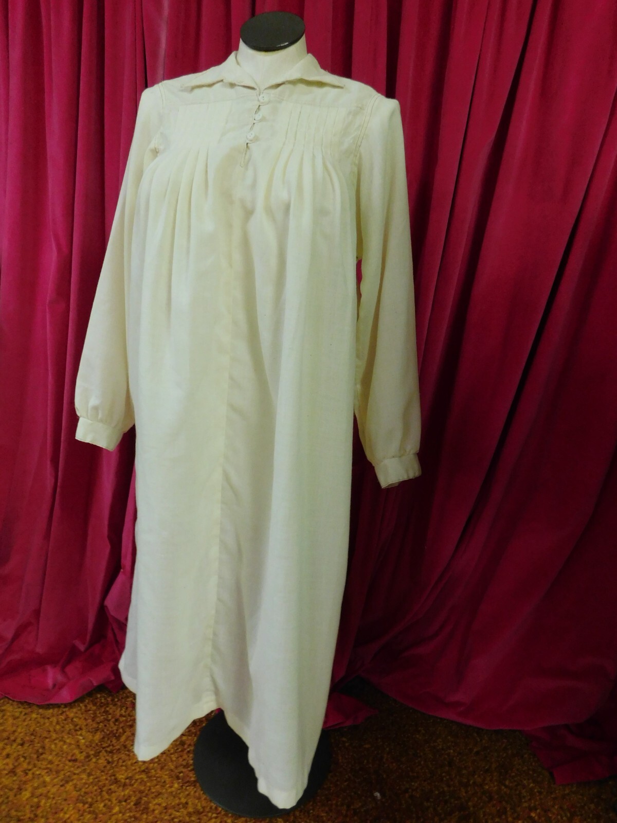 Vintage 1980’s JT Dress Co. Cream Smock Top Size 14 )*