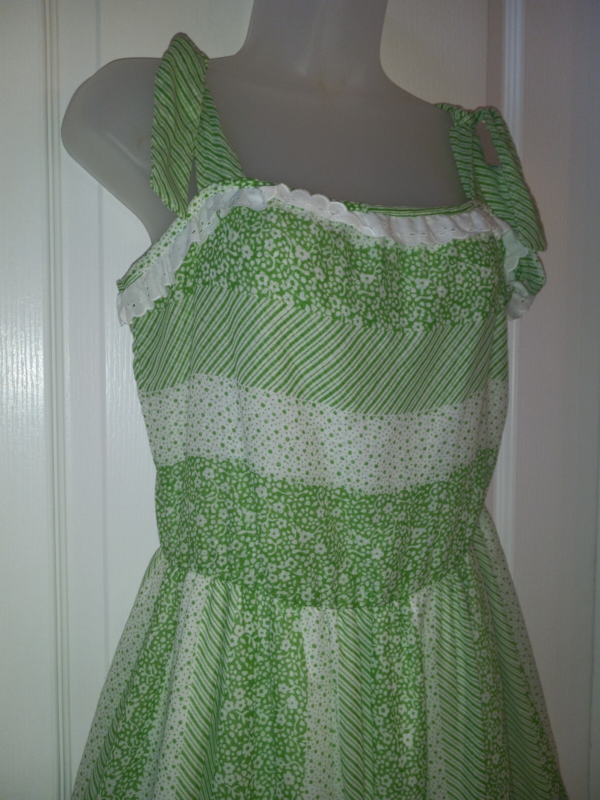 Vintage 70s Kenny Classics Green Floral Prairie Sundress Hippie Cottagecore L