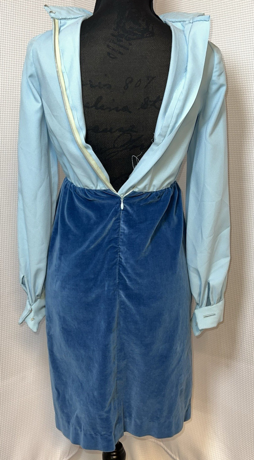 Vintage Unbranded Dress Two Piece Set Jacket Blue Velvet 60 Jeweled Buttons u90