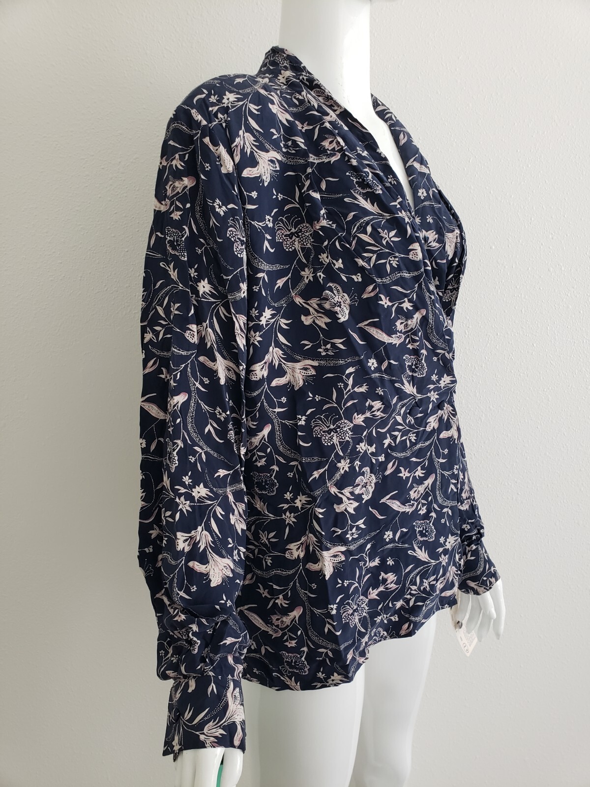 Silkland Vintage Size 10 Crossover Silk Blouse Blue White Floral Long Sleeve NWT