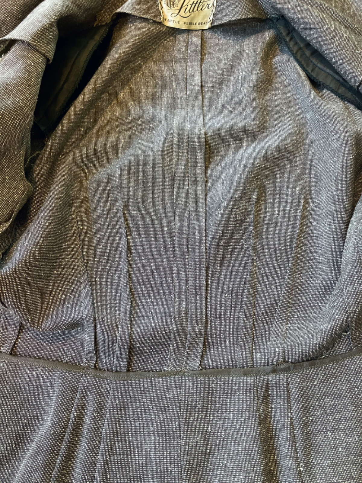 1940s Littler of Seattle Designer Tweed Suit Jacket & Skirt Brown Velvet Collar