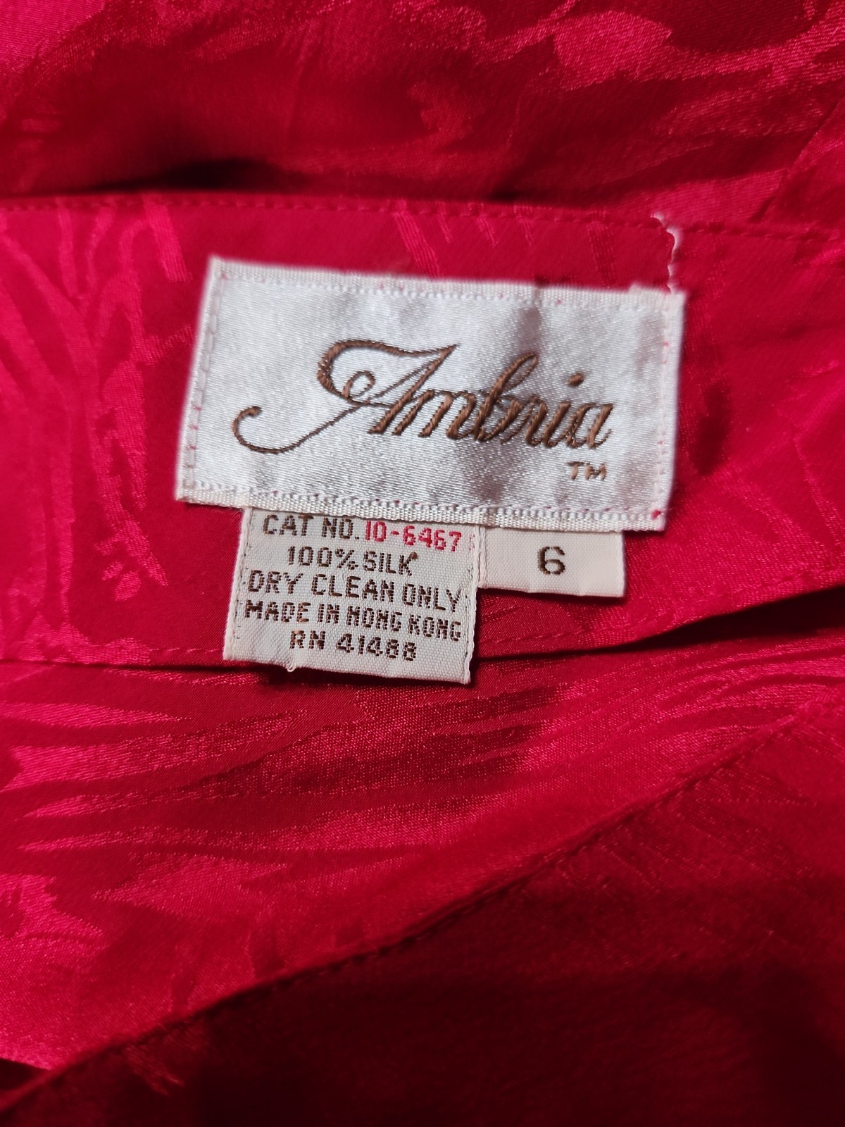 Vintage Ambria Dress 100% Silk Size 6 Peplum Zipper Back Long Sleeves V Back