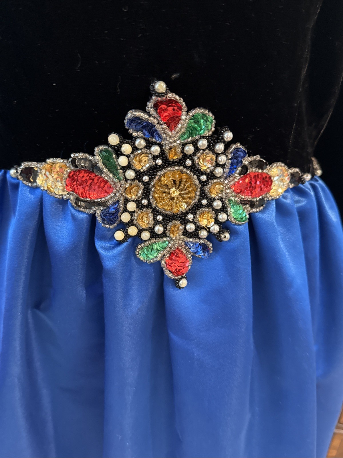 Vtg William Pearson Saks satin and velvet ballgown royal blue regal sz 16