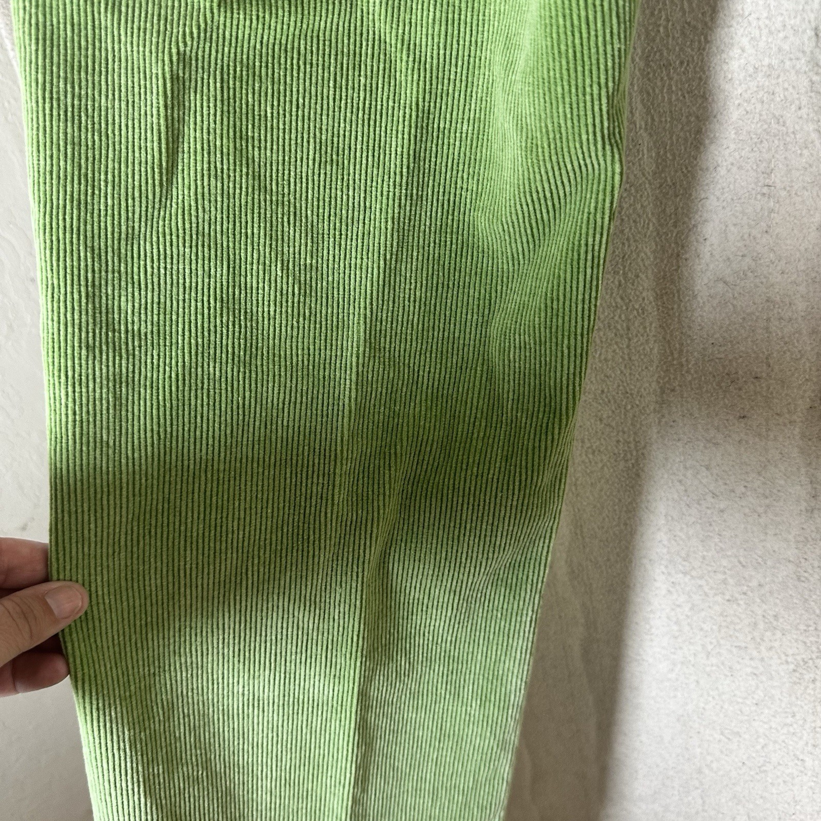 90’s/Y2K express Lime Green corduroy Pants Grunge Riot Girl Indie Sleaze Sz 6