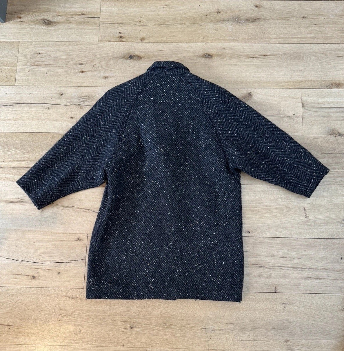 Vintage Women’s Charcoal Gray Wool Tweed Coat. Bracelet Length Sleeves. M
