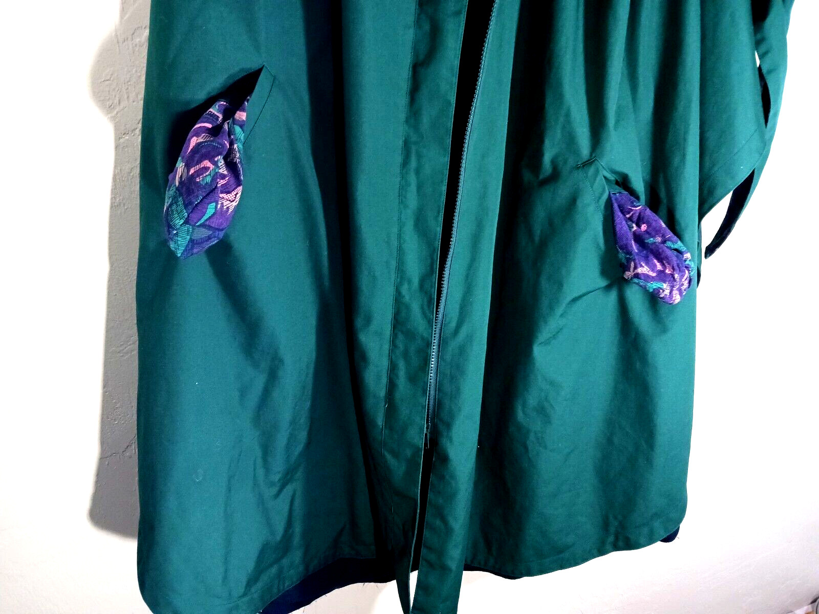 J. GALLERY WOMEN’S GREEN PLAID CAPE JACKET COAT SIZE MEDIUM