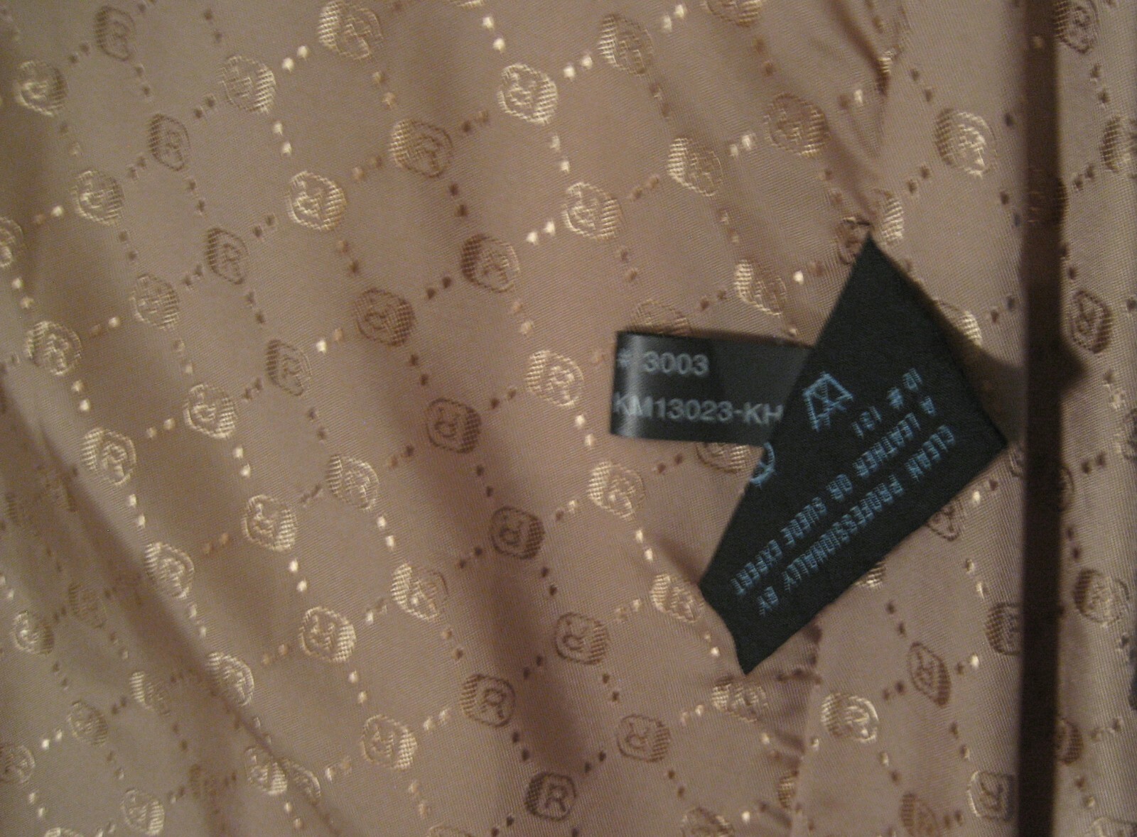 VTG WOMEN’S KENNETH COLE REACTION TAUPE MILITARY STYLE LEATHER COAT SIZE: MED