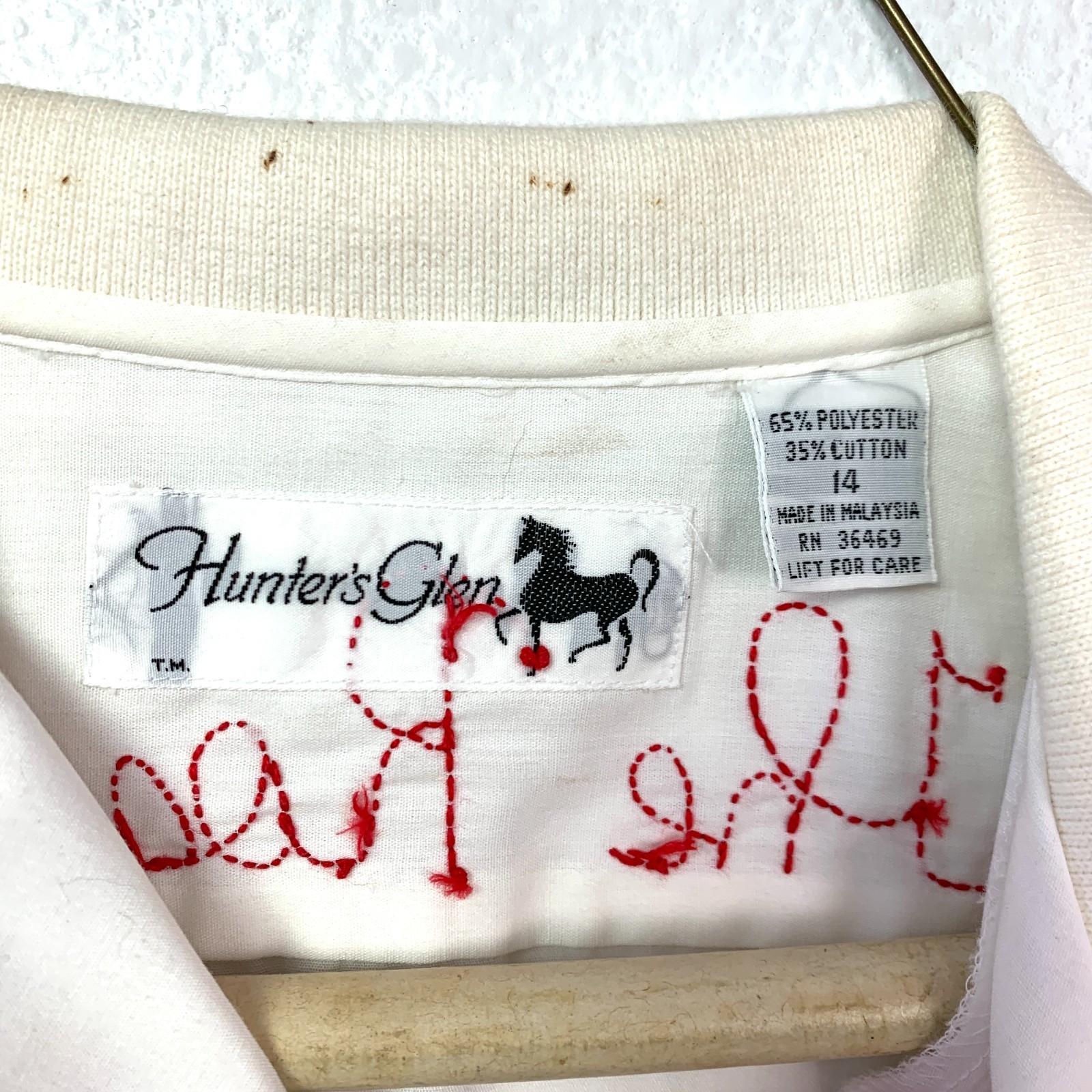 Vintage Hunter’s Glen Embroidered Tourist Kitsch On The Road Again Shirt 14