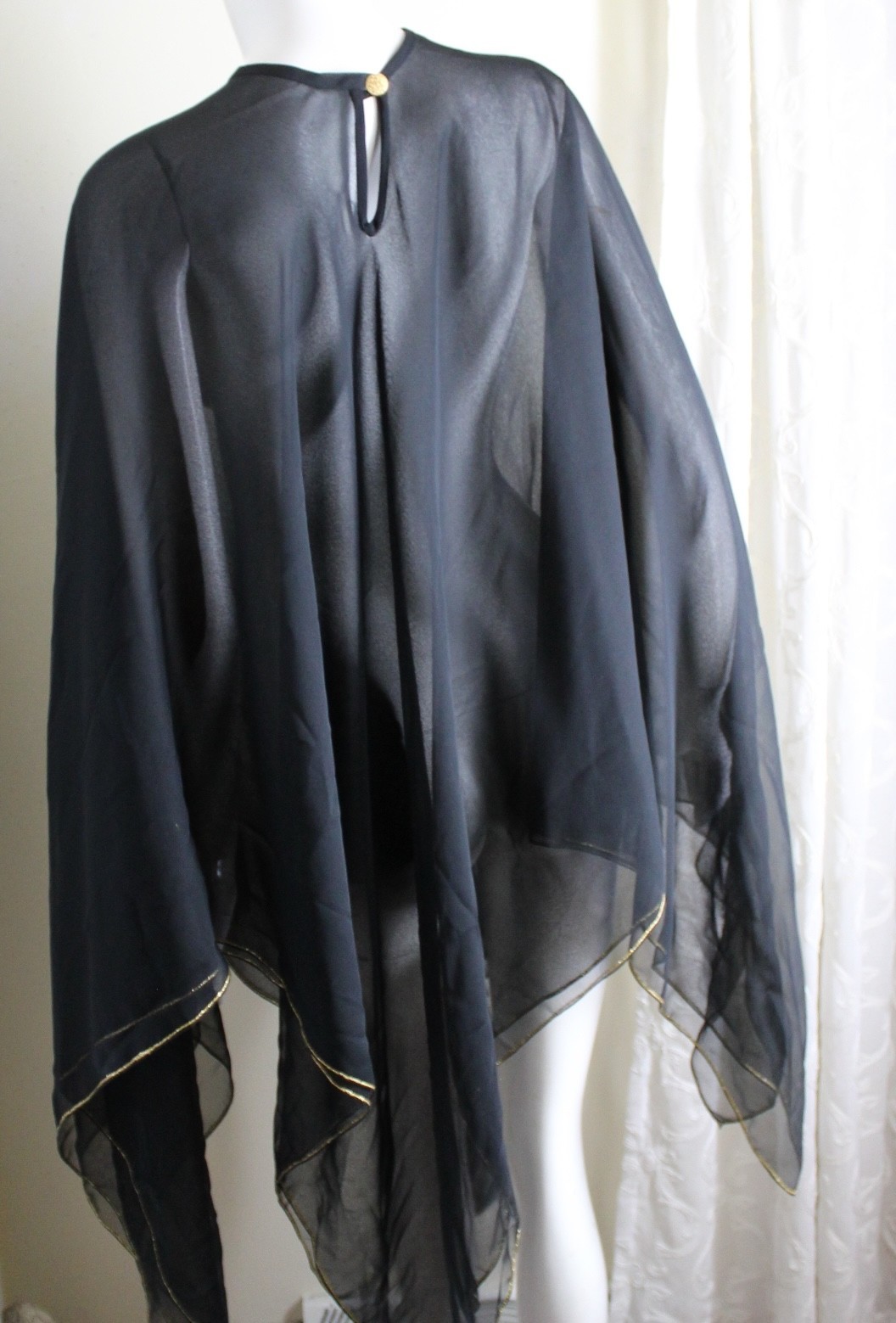 AS IS DAMAGE Estate vintage Saks Fifth Avenue Chiffon Cape Double-Layered XS S M