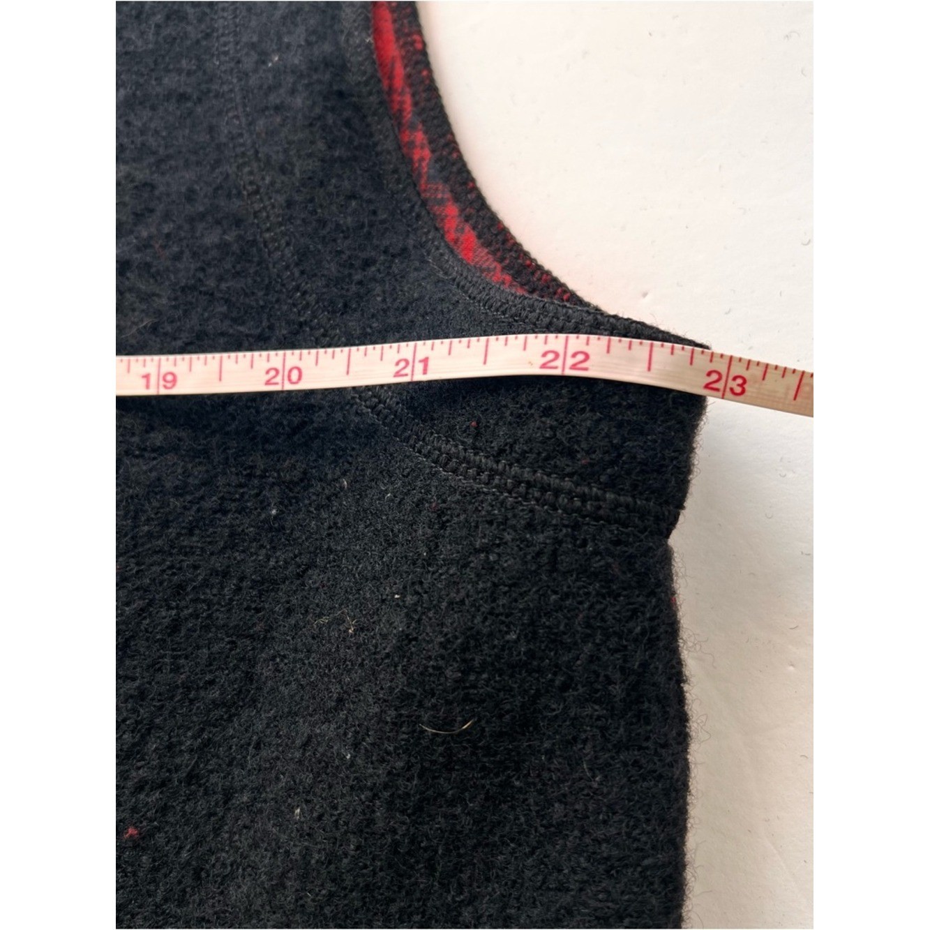 Vintage Woolrich Cardigan Vest Womens XL Black Wool Cabin Rustic Teacher Sweater