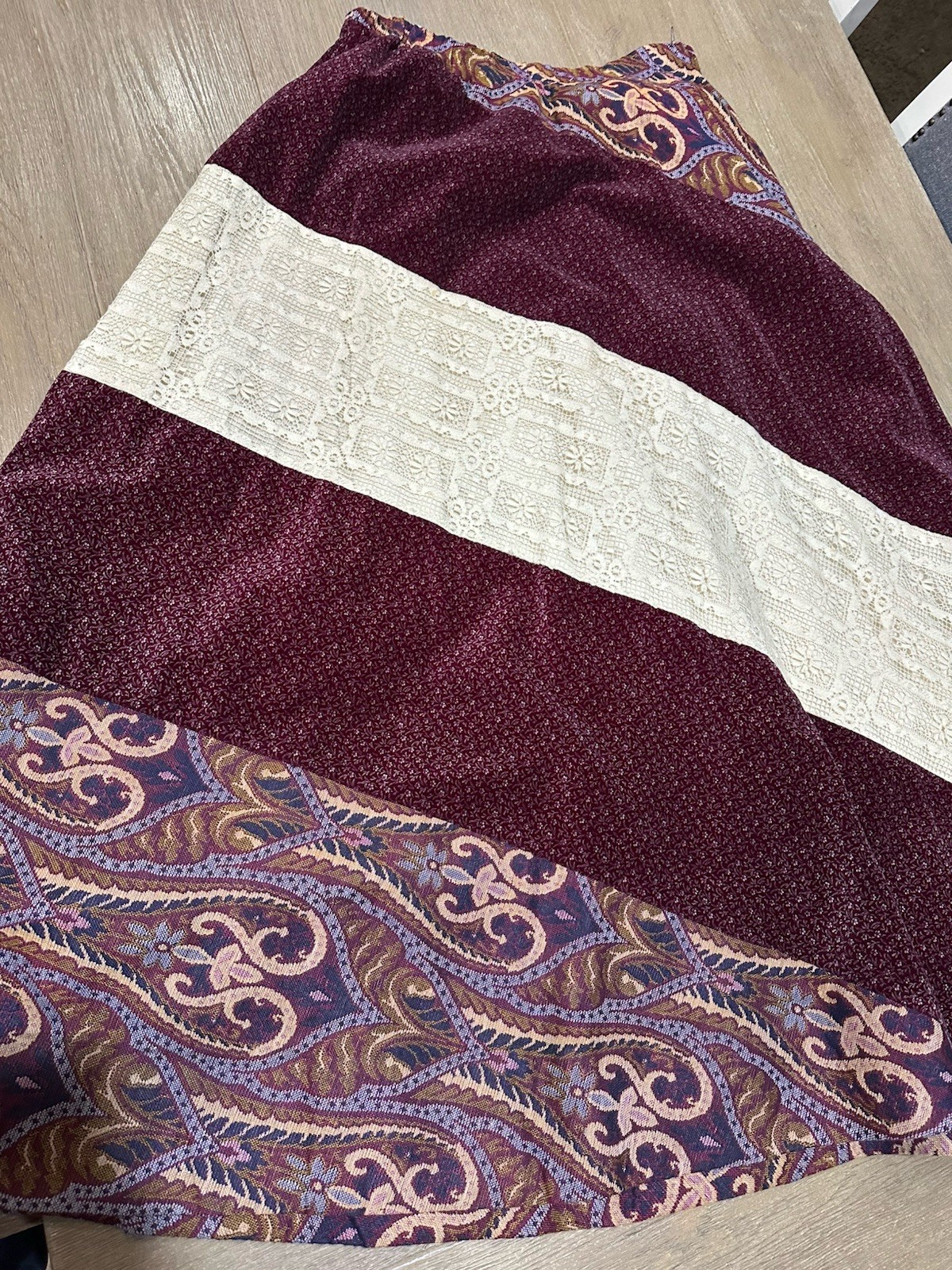 VTG 1970s Chessa Davis Maxi Skirt Tapestry Lace Velvet Boho L