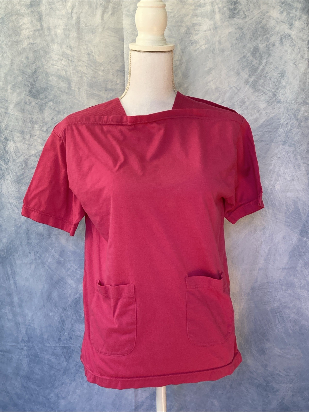 Women’s Vintage 1980s Pink Short Sleeve Sporty Shirt Size Small Cotton Blend