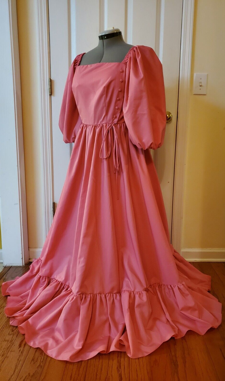 VTG Lorrie Deb San Francisco Pink Off Shoulder Cotttage Dress Balloon Sleeves