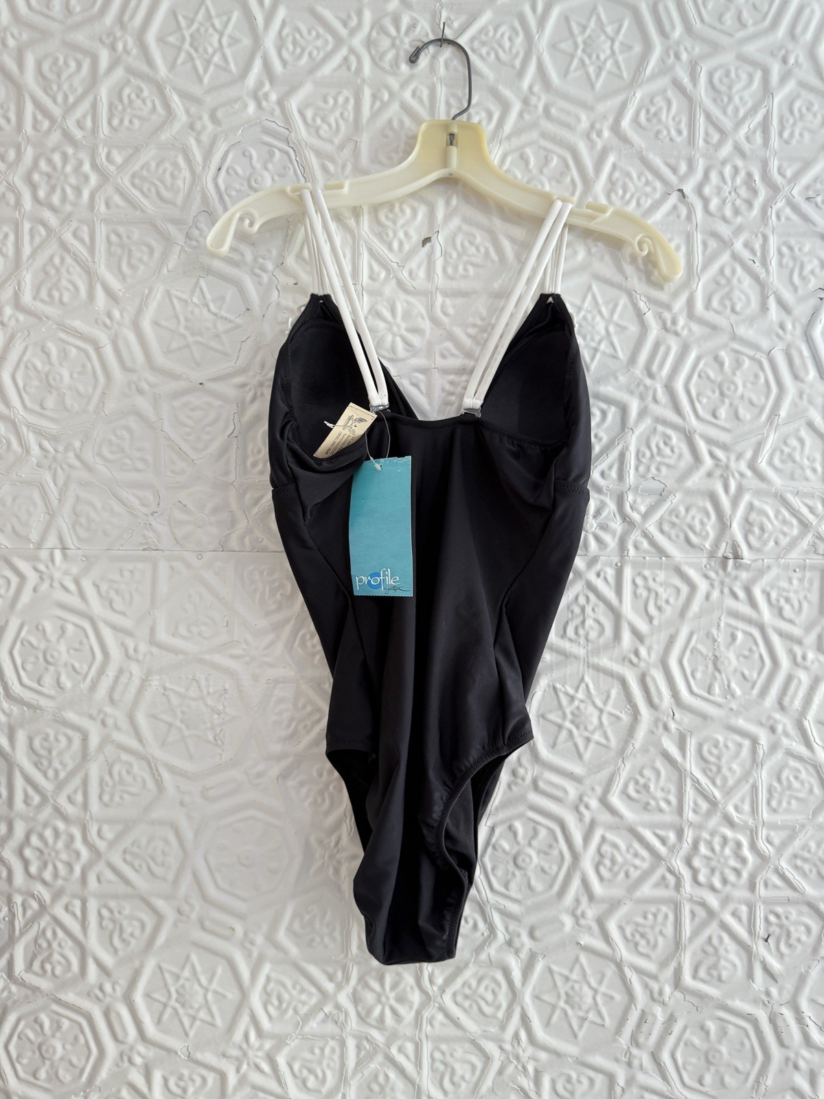 Gottex Profile y2k era high cut swimsuit black white floral sexy pool US Size 12