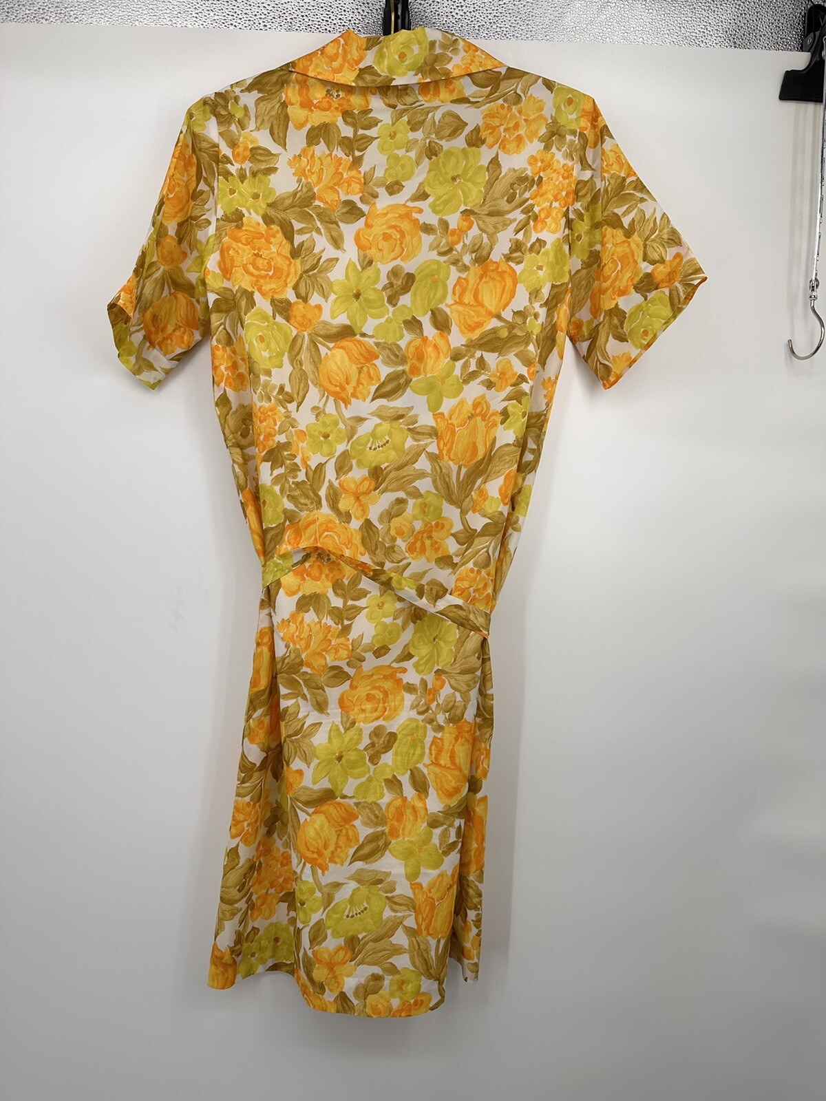 Vintage Ca 1960s sleeveless yellow lemon colors belt multicolor nylon dress