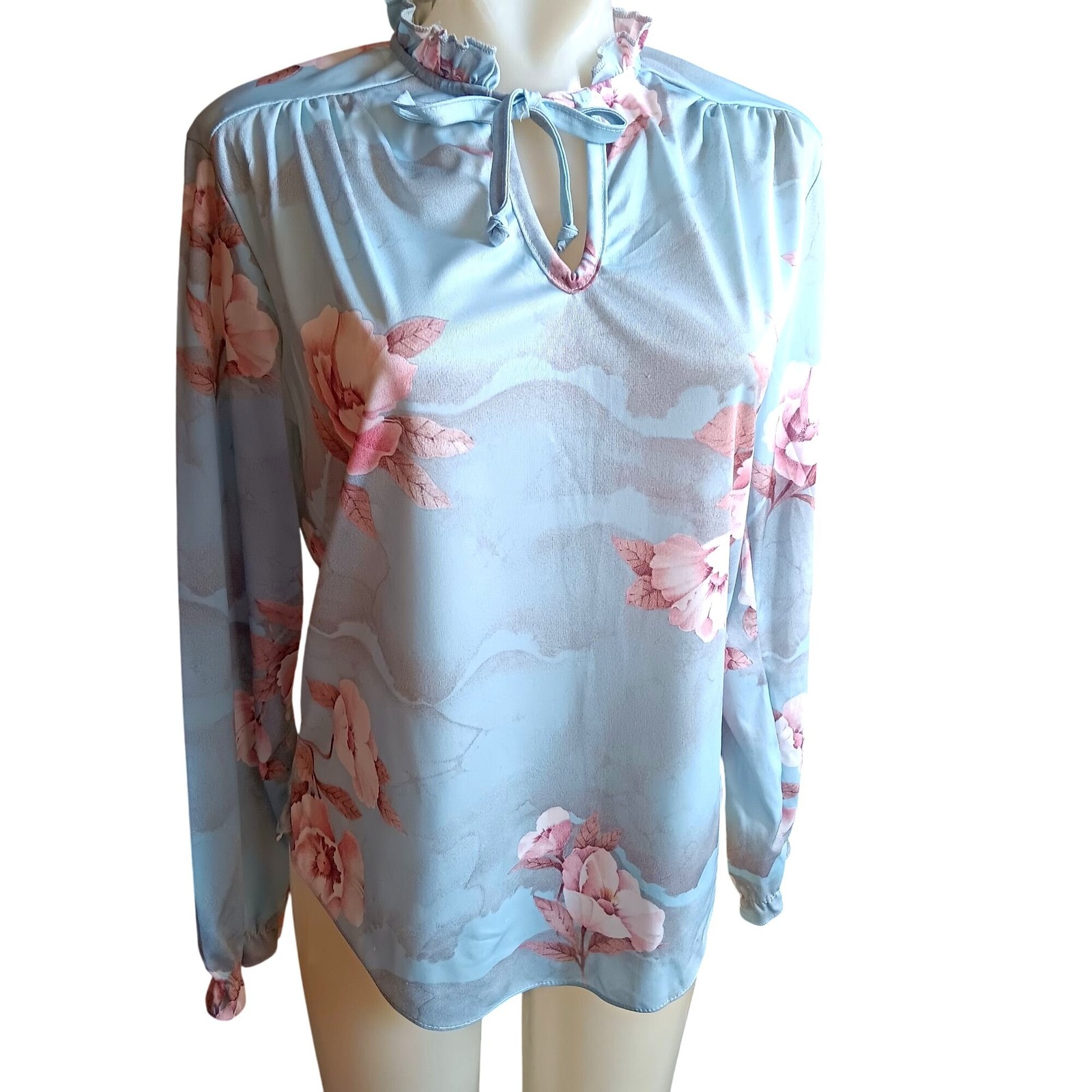 True Vintage Top Small 1970’s Floral Long Sleeve Blouse Ruffled Neckline Tie