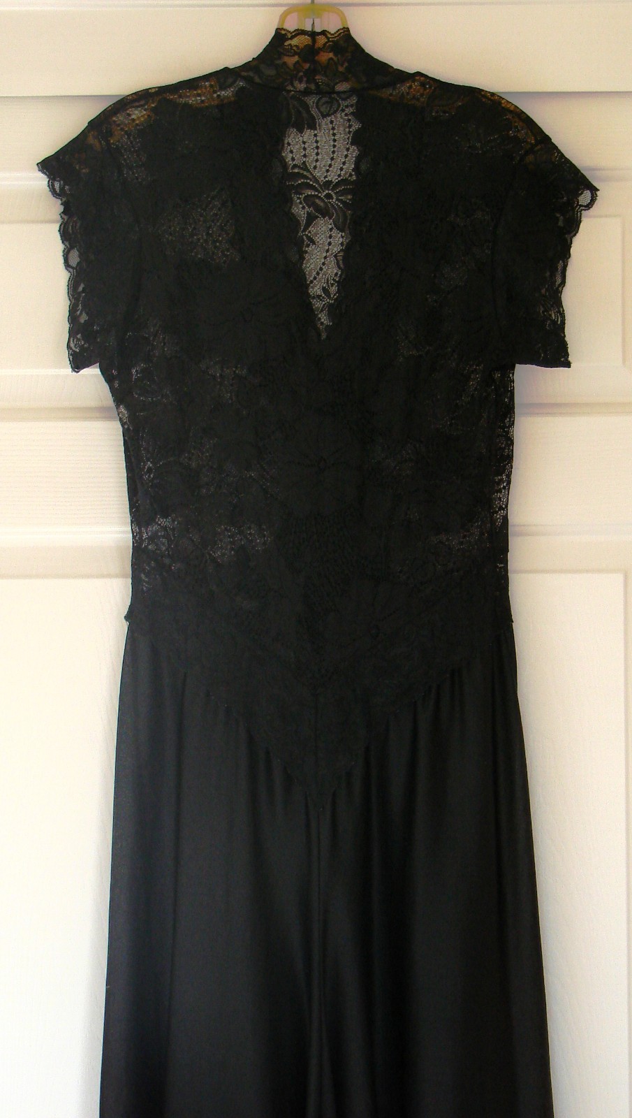 Vintage Black FARIS Stretch Lace Bodice Cap Sleeve Sweeping Skirt Nightgown L