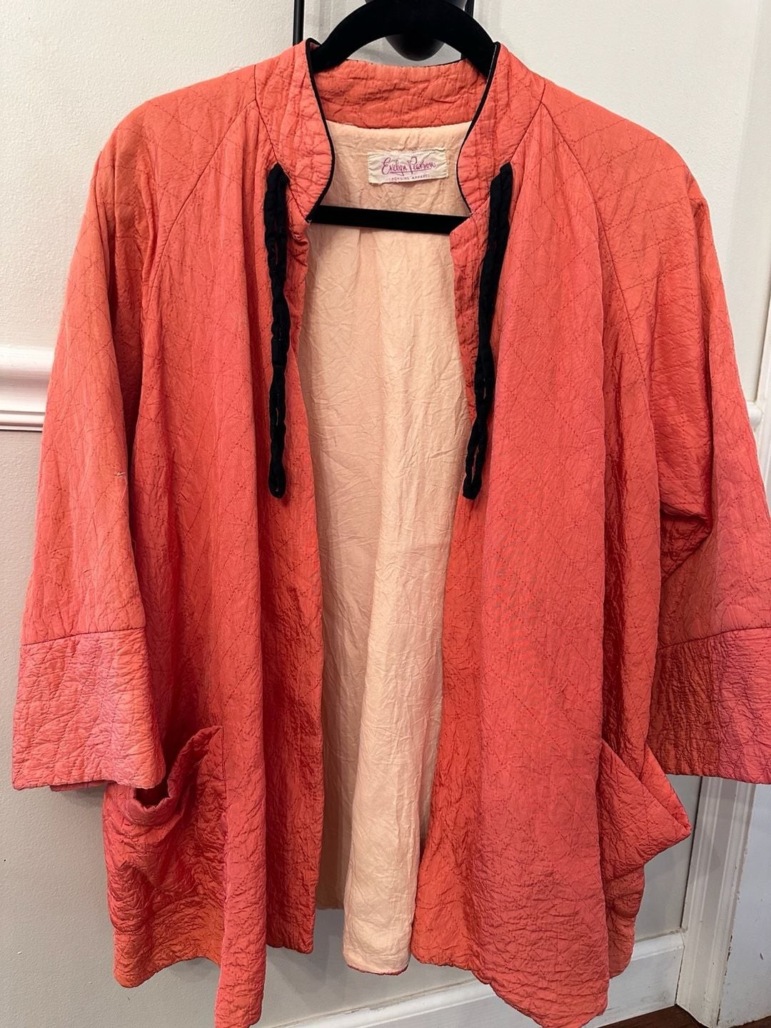 Vintage Evelyn Pearson Quilted Lounging Robe Coral