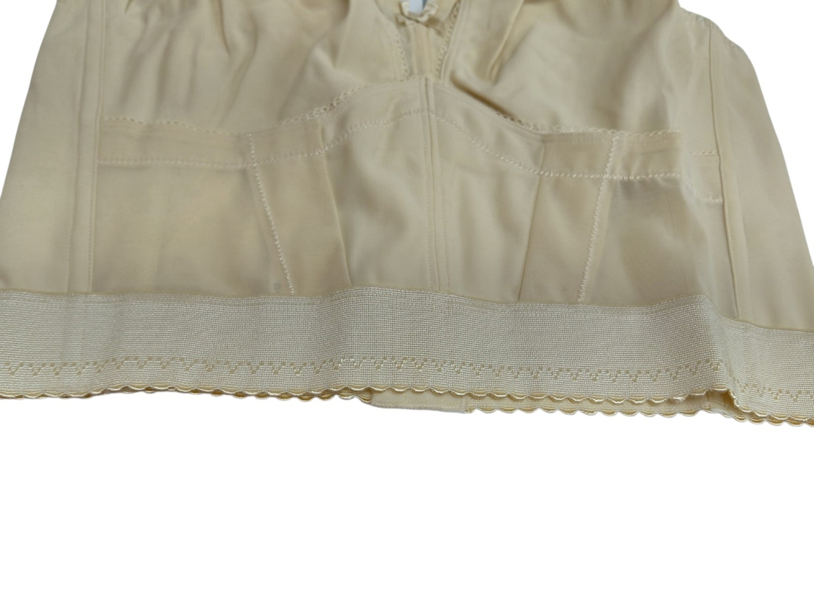 Vintage Crown-nette Longline Beige Bra Size 42C