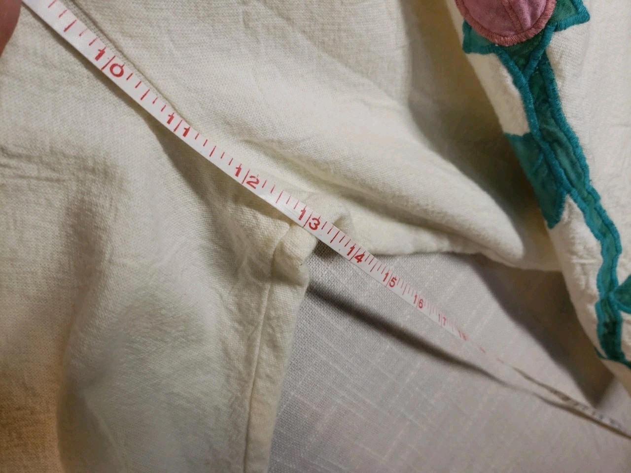 Vintage Alfredo’s Wife Muslin Capri Pants With Pink And Green Rose Buds