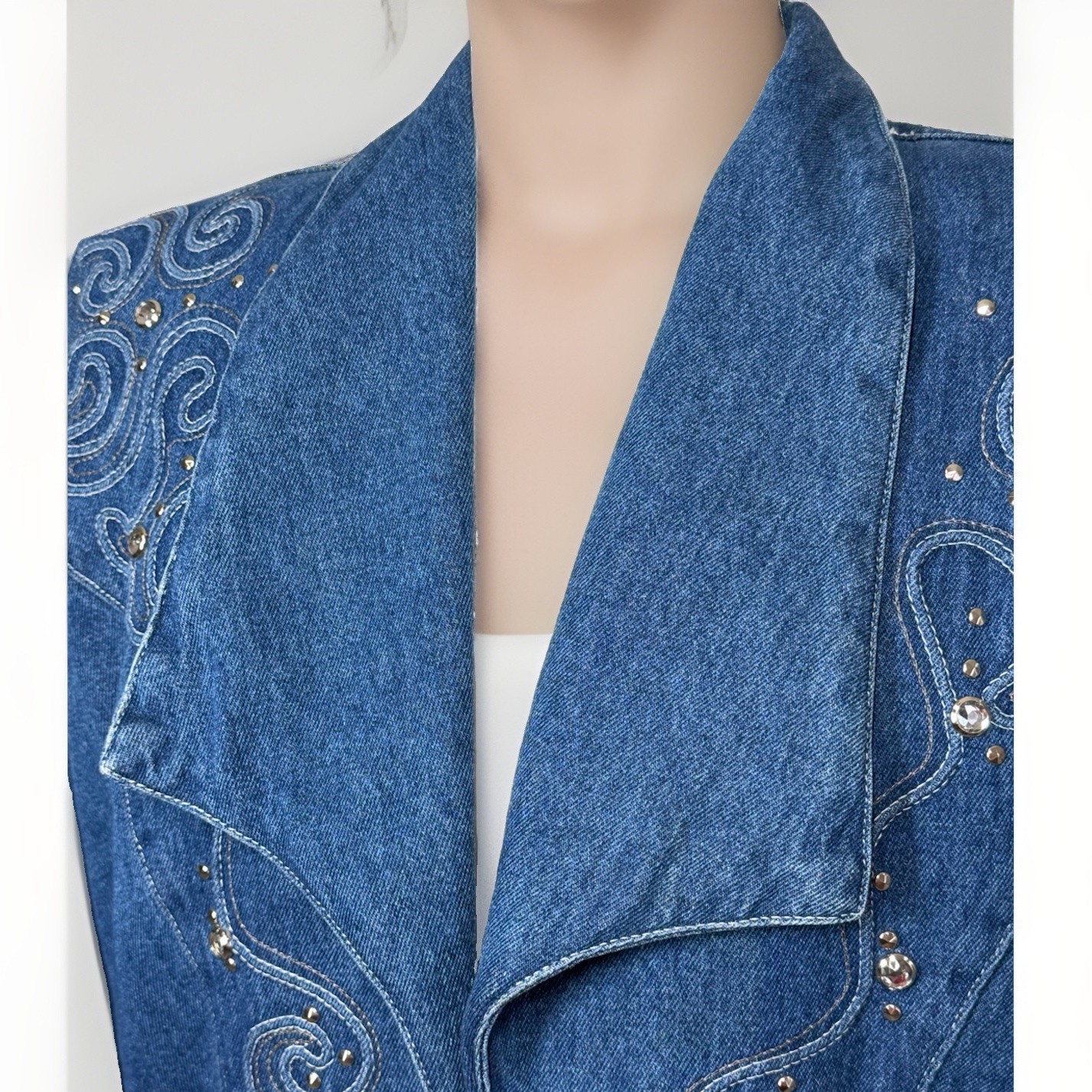 Vintage Pado Jean Jacket Women’s Medium Rhinestone Embellished 80s USA Denim