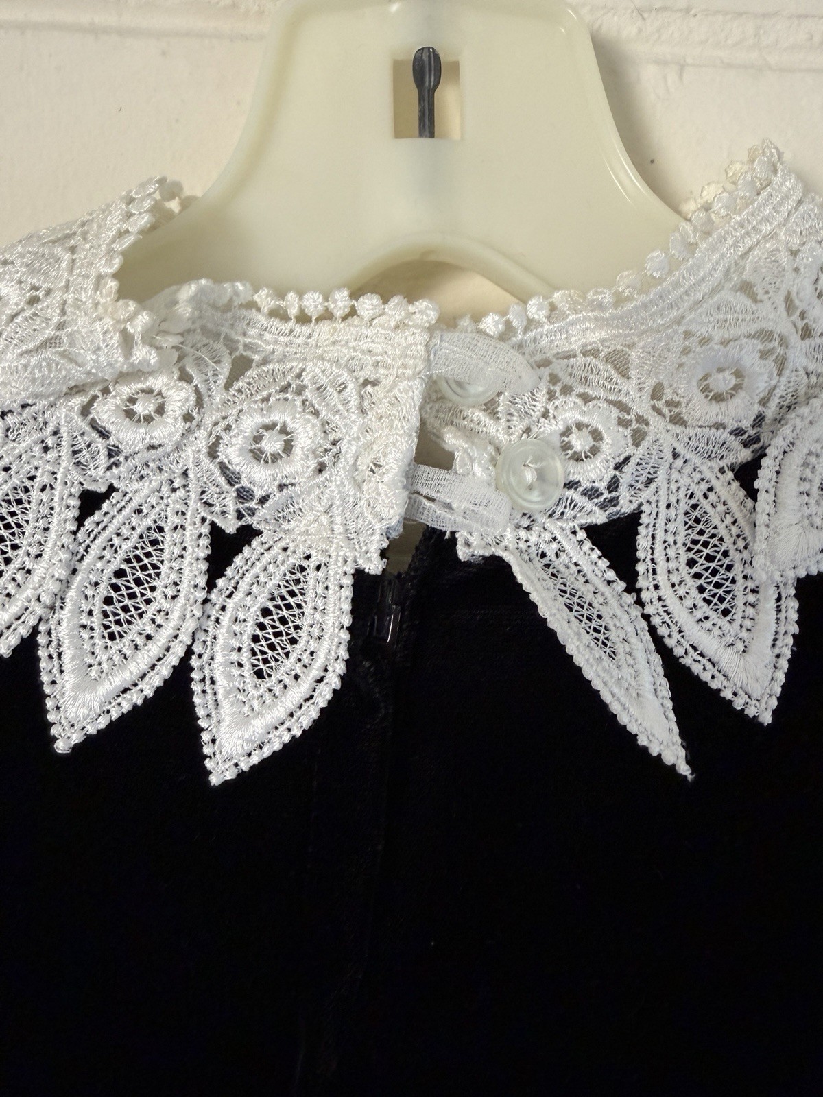 Miss Ashlee Dress Women 8 Blk Velvet White Lace Drop Waist Dble Ruffle Romantic
