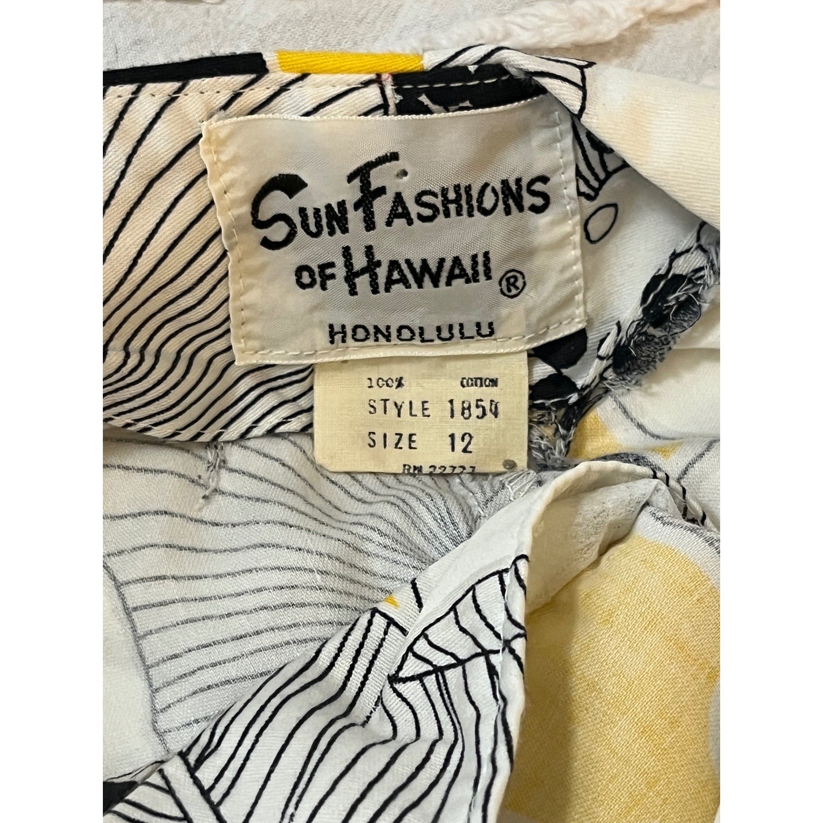 Vintage Sun Fashions Hawaii Floral Dress 12 Halter Button up Blk, yellow white