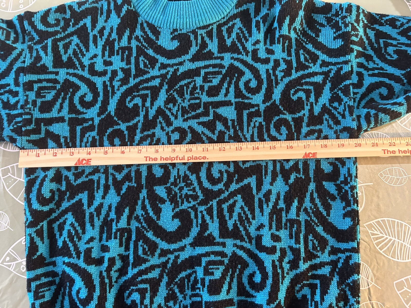 Snuggler – Blue and BlackWoven WOOL Blend – Warm Cozy SKI Sweater sz M *Vintage!