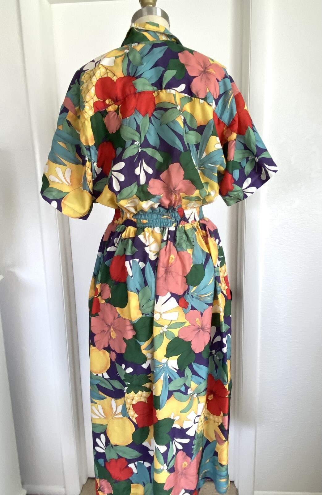 VTG CAROL ANDERSON TROPICAL FLORAL W/ FRUIT RAYON DRESS SZ S COLORFUL