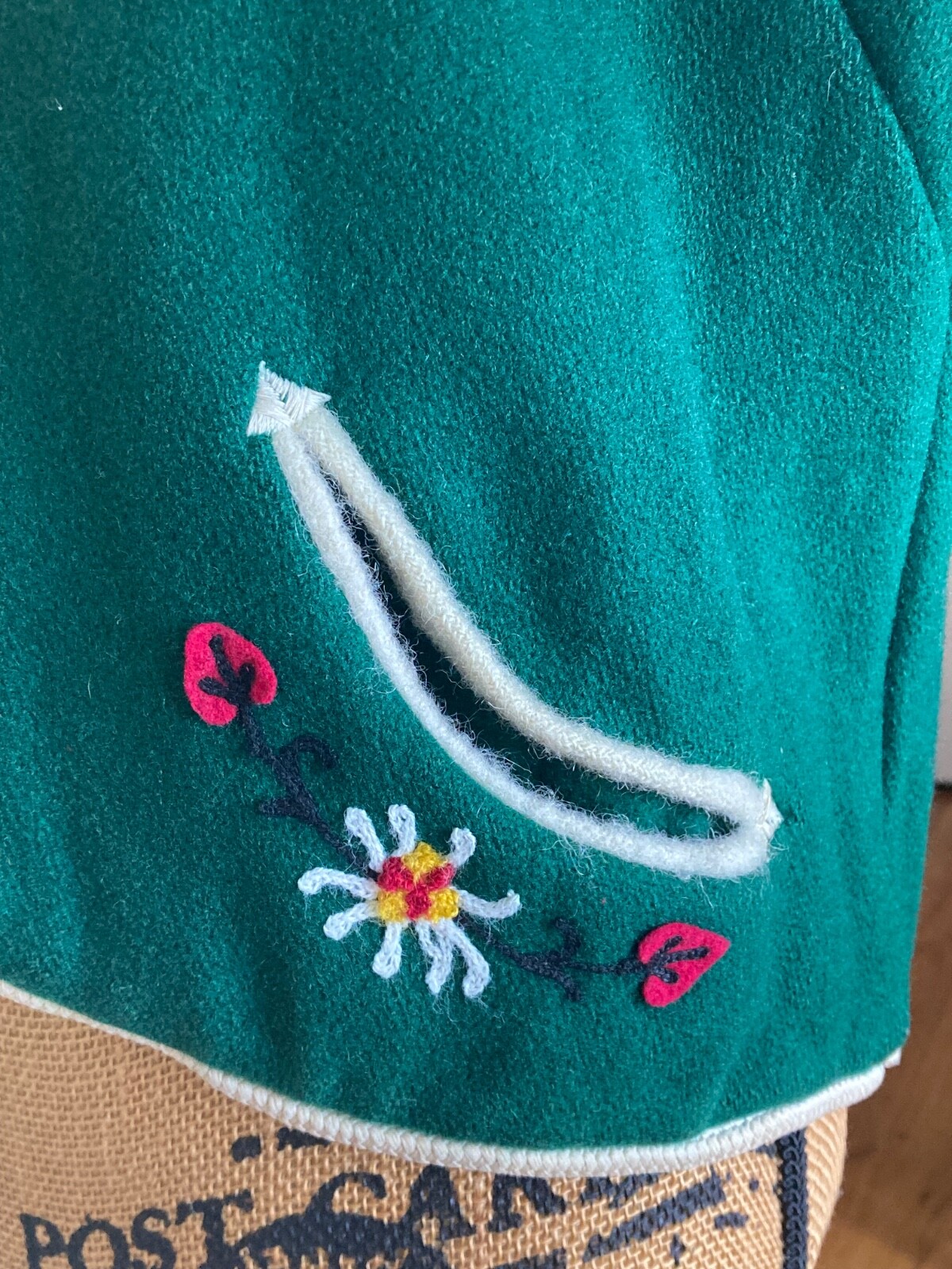 Vintage 50s Petti Glen Green Wool Embroidered Button Blazer Junior S
