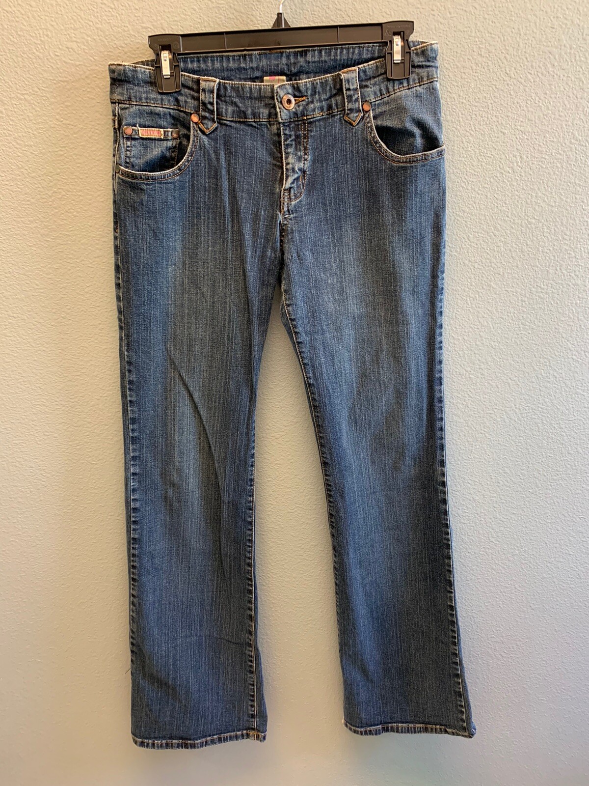 Billabong Women’s 90’s Distressed Jeans Size 7