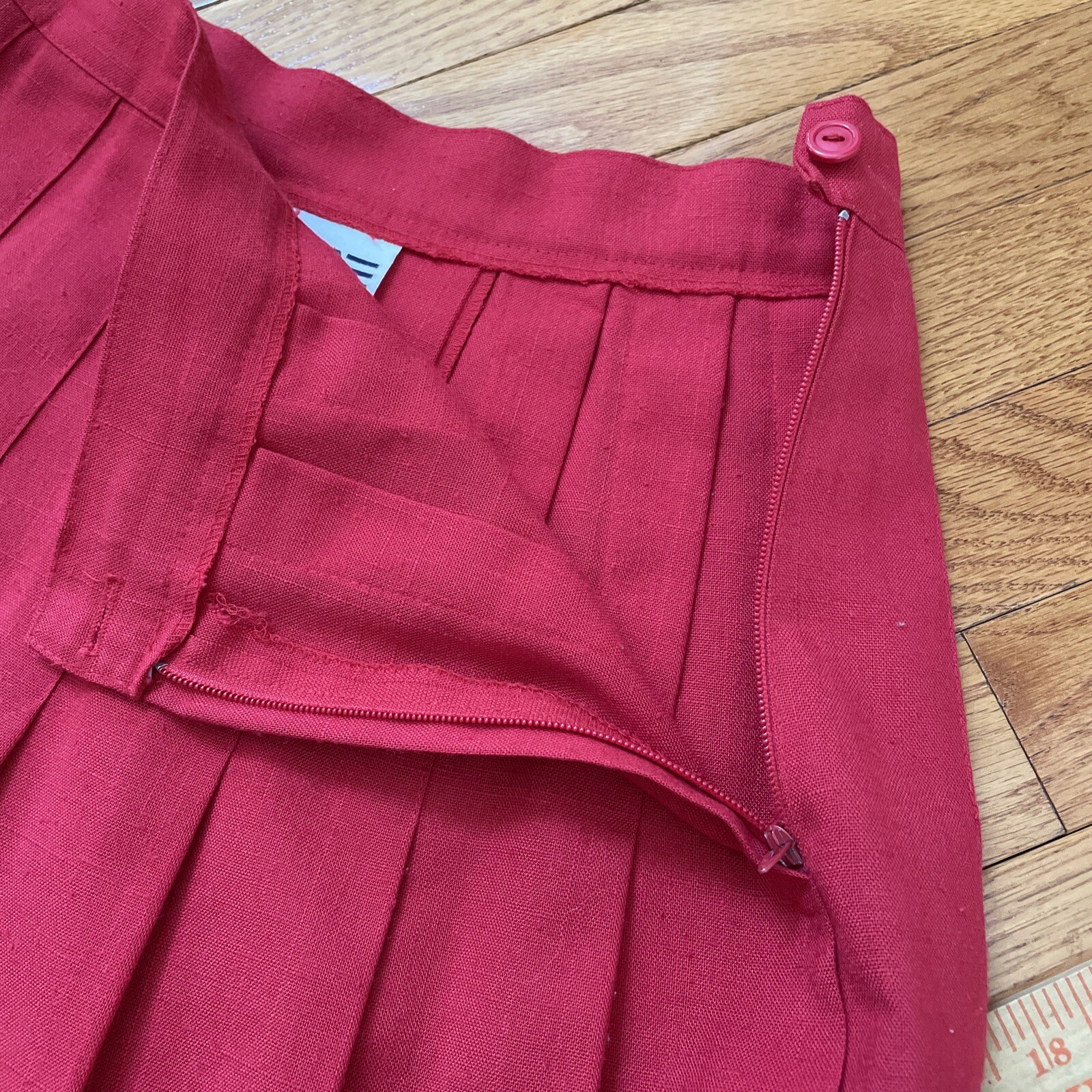 VTG Deb Womens Casual Pleated Button Zip Red A Line Skirt XS Tennis Cheer Style