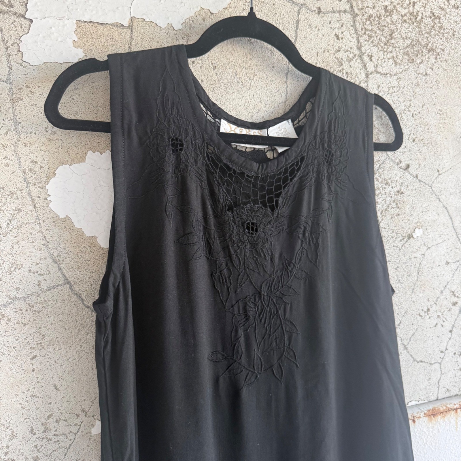 Vtg 90s Maxi Dress Crochet Lace Neckline Floral Embroidery Minimalist Boho S