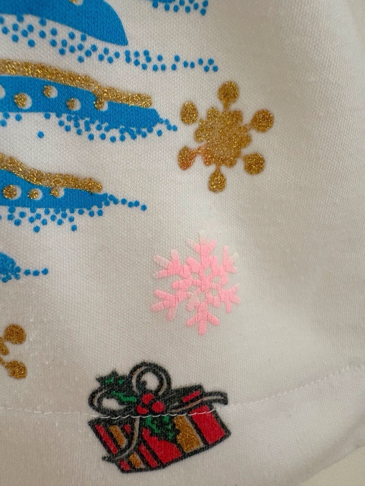 Vintage 1980s Cat Kitten Kitty Christmas Glitter Graphic T shirt USA Kawaii