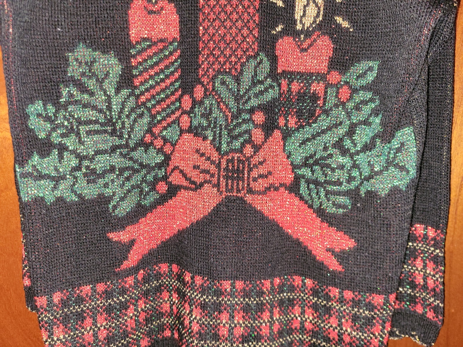Vintage Holiday Time Christmas Sweater With Candles & Metallic Detail~Small