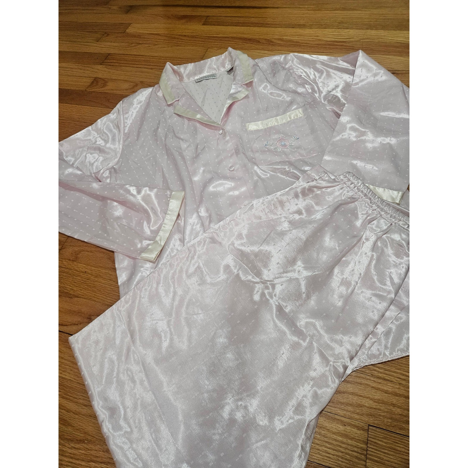 Vintage Erika Taylor Baby Pink Satin Pajama Set