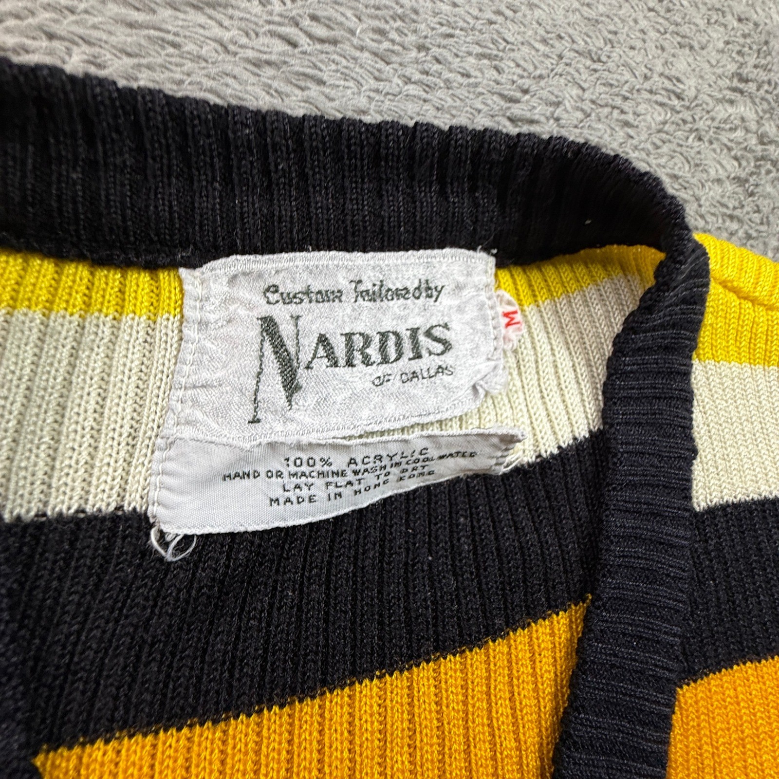 Nardis of Dallas Knit Top Womens M Rainbow Excellent Vintage 70s Ribbed Vest