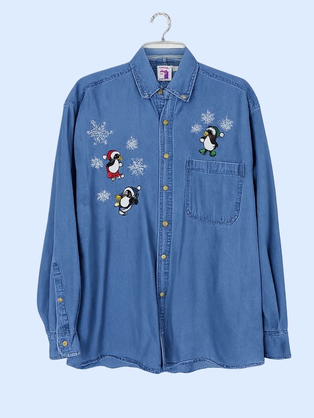Vintage Graphic Sports Christmas Penquins womens button down denim blouse S