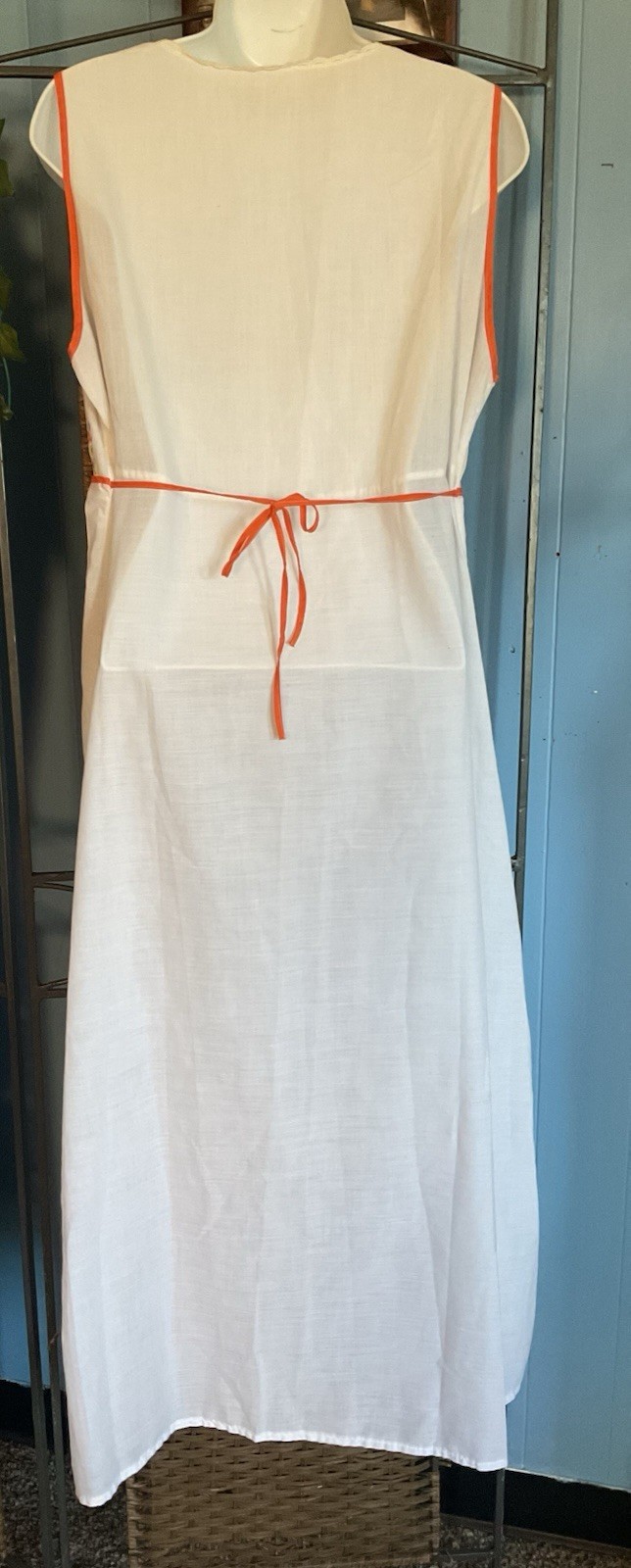 Vintage Night Gown / Dress Cotton With Flowers Tie In The Back Circa 1970’s Boho